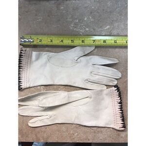 Leather Gloves women Size 6.5 Vintage 9”x3.5” White Black Pink Trim